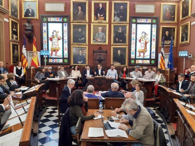 Presión al Gobierno para que los ayuntamientos puedan gastar su superávit ante el Covid 19