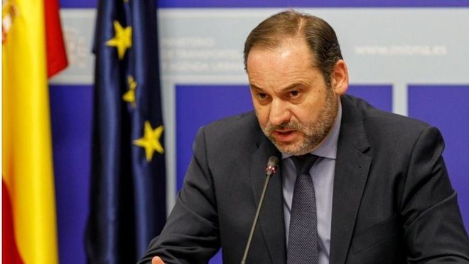 El Gobierno avisa de una mayor intervención en la economía por la crisis