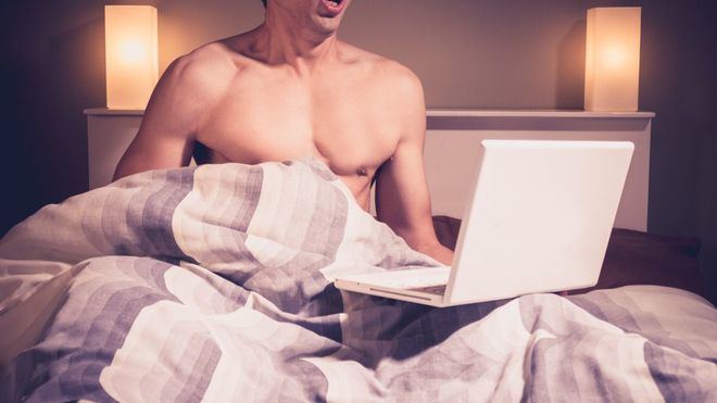 El porno hace su agosto con la cuarentena por coronavirus