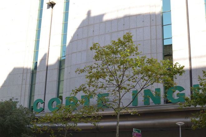 El Corte Inglés reconvierte su taller de costura de Madrid para confeccionar mascarillas