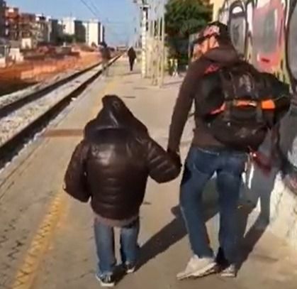 Paseo con niños: hecha la ley, hecha la trampa