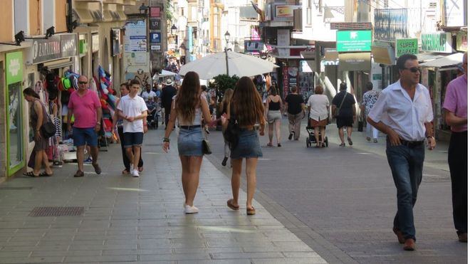 Las reuniones de hasta 10 personas llegarán en la Fase 1