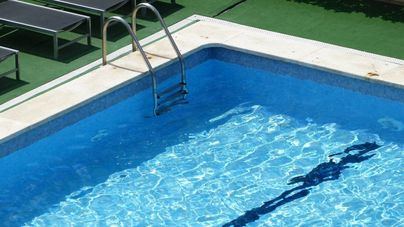 ¿Puede el agua de mar o piscina desactivar el coronavirus?