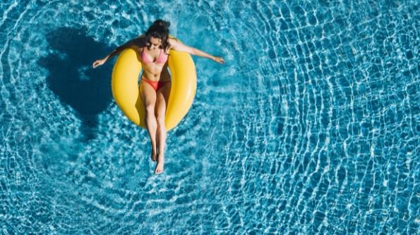 30 por ciento de aforo y cita previa: las condiciones para abrir las piscinas comunitarias