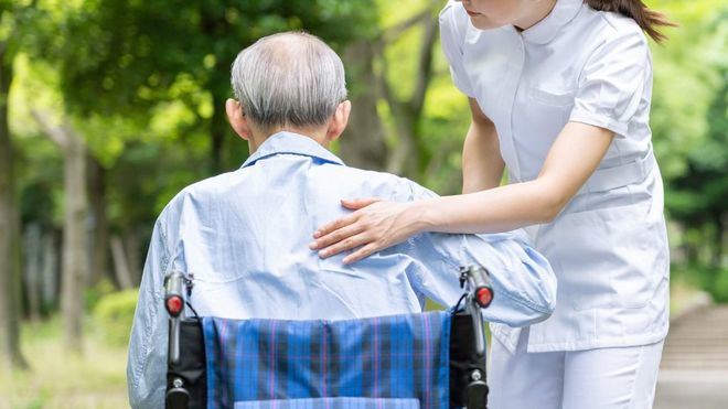 Las muertes por coronavirus provocan la primera caída del gasto en pensiones