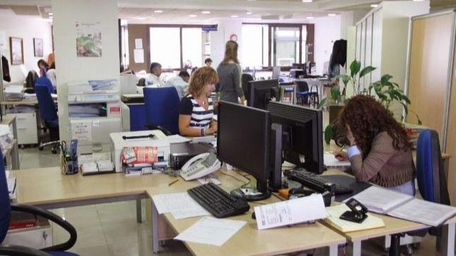 Cuatro días de teletrabajo para los funcionarios del Estado con hijos menores de 14 años a su cargo