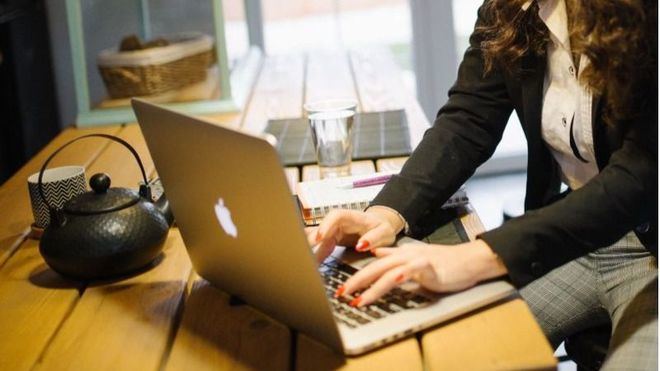 El confinamiento ha afectado el rendimiento de dos de cada tres trabajadores