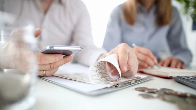 El INE confirma un desplome histórico del PIB del 5,2 por ciento hasta marzo