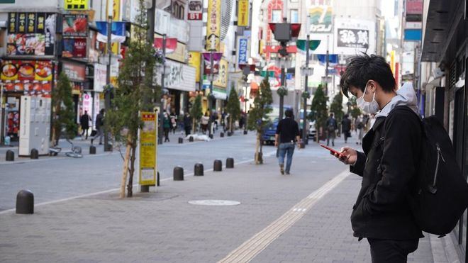 Nuevo récord de contagios en Tokio en plena desescalada
