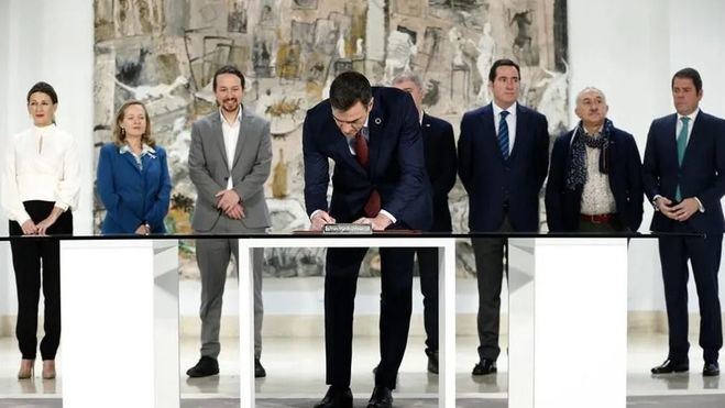Maroto asegura que hay 'voluntad y consenso' para prolongar los ERTEs