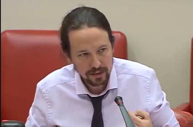 El juez imputa también a Podemos en la causa por la financiación del partido