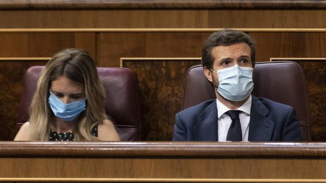 Casado destituye a Álvarez de Toledo como portavoz parlamentaria del PP