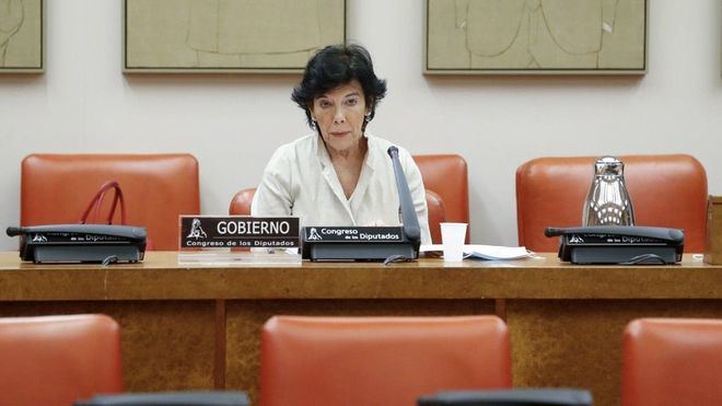 Celaá convocará de nuevo a las comunidades para debatir el plan educativo en el marco de la Covid-19