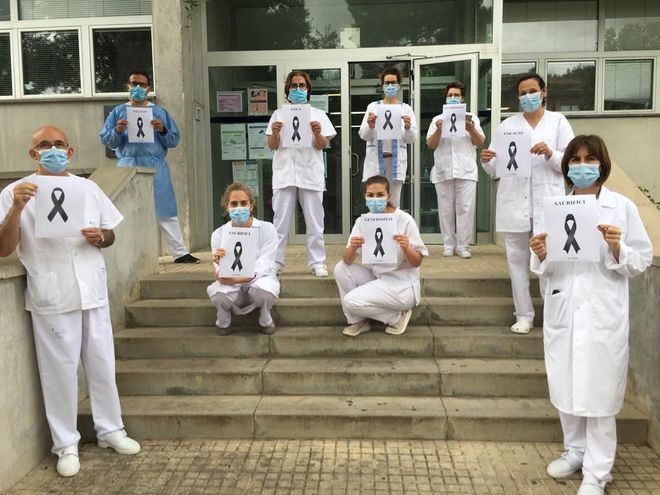 7.000 sanitarios han muerto por covid, unos 63 en España