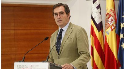 Los empresarios abogan por extender los ERTE a diciembre, sin discriminar por sectores