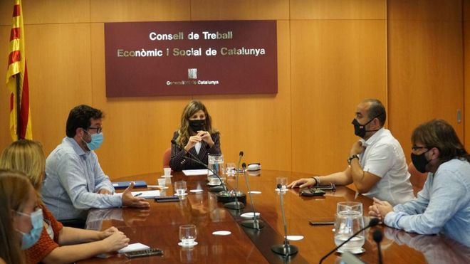 Díaz confía en un acuerdo en breve sobre ERTES que dará 'certidumbres y confianzas'