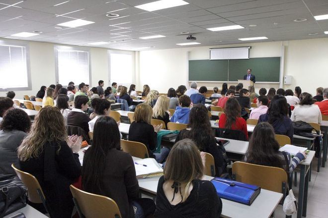 Educación permite que un alumno pueda pasar de curso sin límite de suspensos