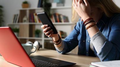 El 59 por ciento de las menores españolas han sido acosadas en las redes sociales