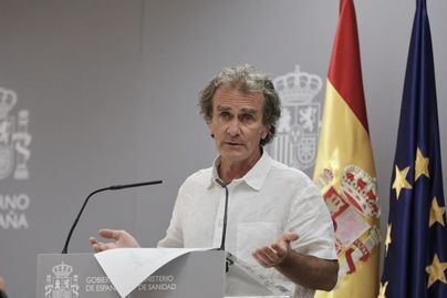 Las enfermeras estallan contra Simón por unos comentarios "sexistas y denigrantes"