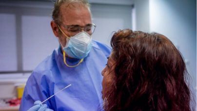 Sanidad notifica otras 512 muertes a consecuencia de la pandemia este pasado fin de semana