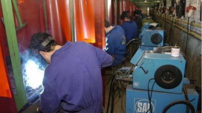Canarias triplica la cifra nacional en destruccio&#769;n de empresas activas