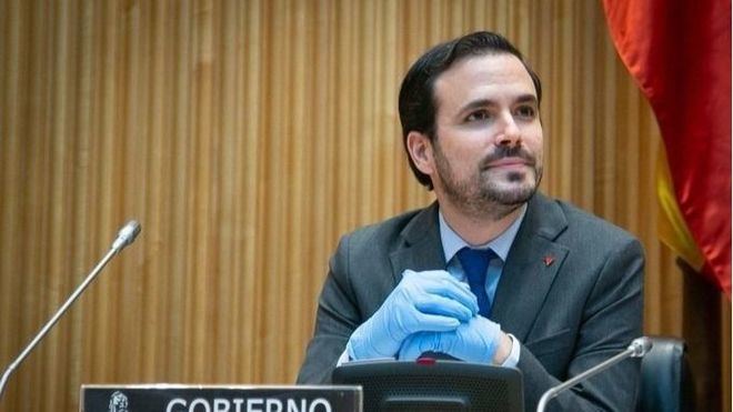 El ministro Garzón defiende el referéndum de autodeterminación en Cataluña como un 'elemento útil'