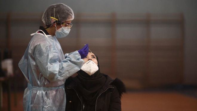 La incidencia de contagios en España sube ligeramente hasta los 262,79 casos