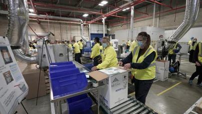 Pfizer retrasa la entrega de vacunas a España por una "incidencia logística"