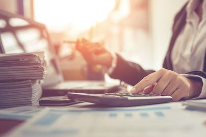 Cómo afecta 2021 al bolsillo: Impuestos y servicios que suben desde hoy