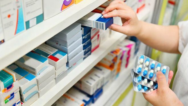 A partir del 1 de enero baja el precio de 1.300 medicamentos