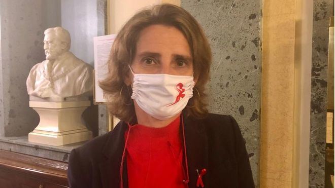 Teresa Ribera tras dispararse el precio de la luz: 'Se notará muy poco'