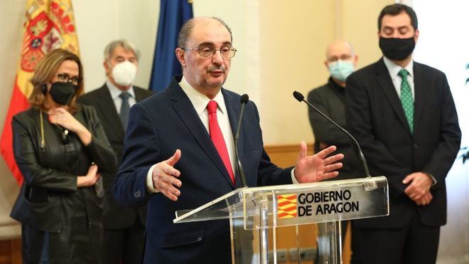 El presidente de Aragón, Javier Lambán, comunica que padece un cáncer de colon