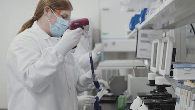 Uno de cada 10 contagiados sigue con dificultad para respirar y dolor de cabeza tres meses después de dar negativo