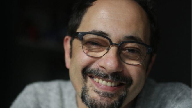 El actor Jordi Sánchez, ingresado por coronavirus, abandona la UCI