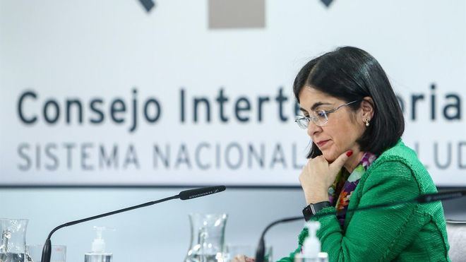 Darias insiste en limitar la movilidad y aconseja que solo se lleven a cabo 'viajes esenciales'
