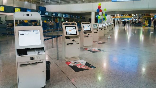 Grecia se abre al turismo el 14 de mayo y elimina la cuarentena a pasajeros de 32 países