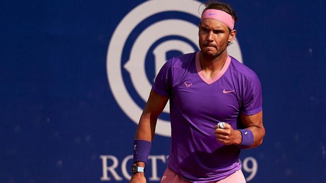 Nadal vence a Tsitsipas en un durísimo duelo y logra su duodécimo Conde de Godó