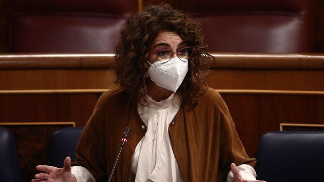 Hacienda recula y aplaza eliminar la reducción de la tributación conjunta del IRPF