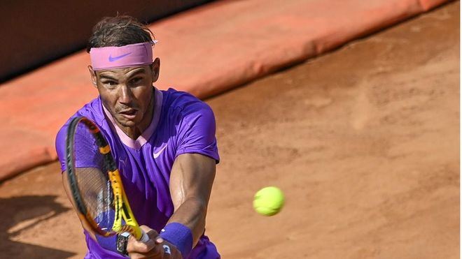 Nadal, 'contento' con su victoria 'sólida y sin errores' ante Zverev