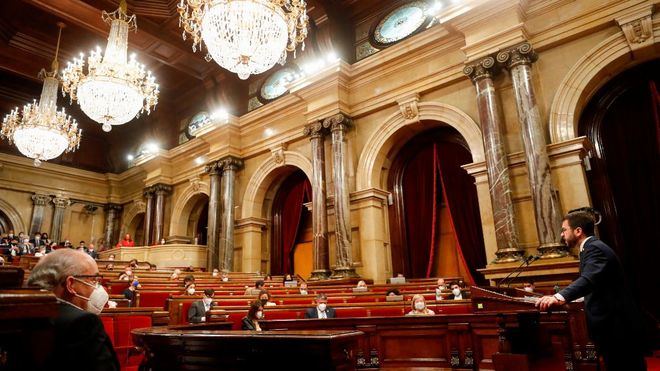 Pere Aragonès, investido como nuevo presidente de la Generalitat catalana