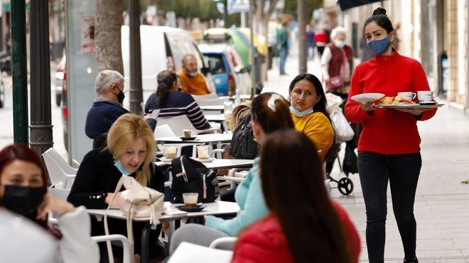 El Ministerio de Sanidad propone ahora eliminar las restricciones a la hostelería