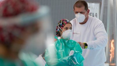 La incidencia de contagios sigue a la baja en España, con un índice de 110,35 casos
