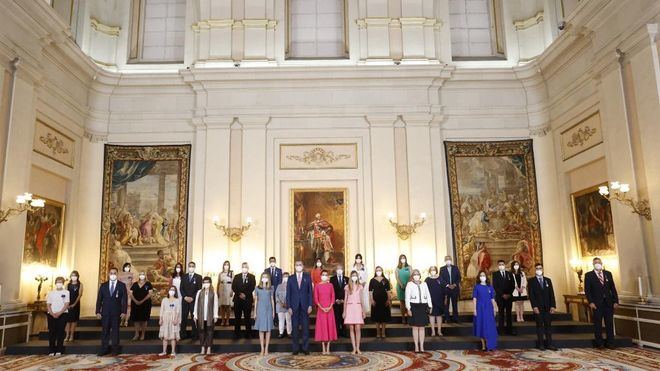 Yukonda Esparragoza representa a Canarias en el acto de entrega de la Orden del Mérito Civil