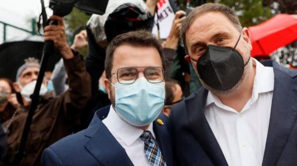 Aragonès recibe a los presos: 'Seguimos empeñados en lograr la independencia'