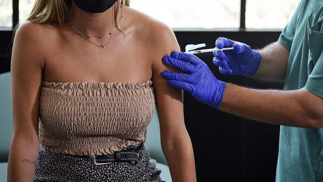 España supera las 19 millones de personas con pauta completa de vacunación