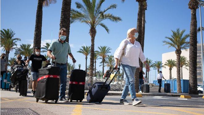 Francia desaconseja viajar a España