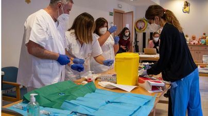 España registra cerca de 30.000 nuevos contagios, con la incidencia rozando los 660 casos