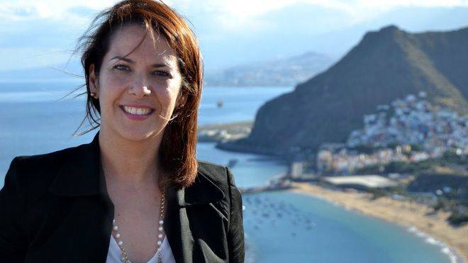 Evelyn Alonso: “La línea de actuación de CC y PP arrastra a la Policía Local a una segunda huelga”