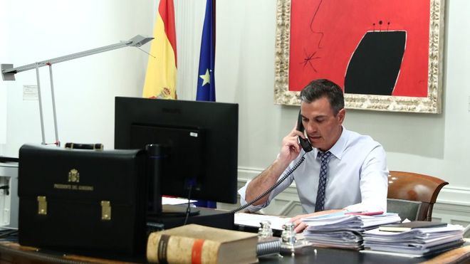 Sánchez pacta con Biden usar las bases de Rota y Morón para acoger a afganos