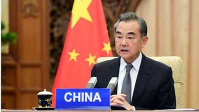 China pide a Estados Unidos "compromiso" con los talibán para guiarlos "positivamente"